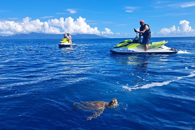 1-hour jet ski excursion in Tahiti - The guide makes the biggest difference