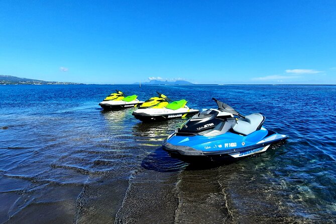 1-hour jet ski excursion in Tahiti - Who will enjoy this most?