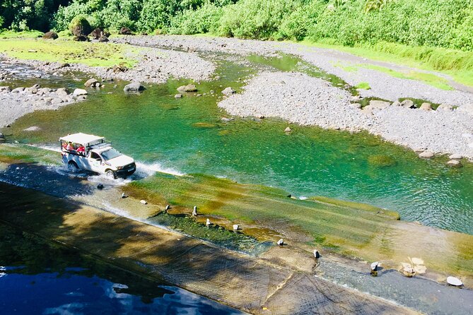 4x4 Safari HEREAKIMANU Tour in the Heart of Tahiti - Three hours in Tahiti’s volcanic heart