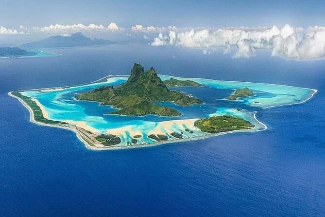 Bora Bora 30-minute Private Flight in a Light Aircraft - Seeing Bora Bora in its proper shape