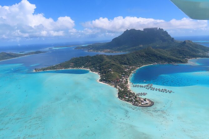 Bora Bora 30-minute Private Flight in a Light Aircraft - What private means in this aircraft