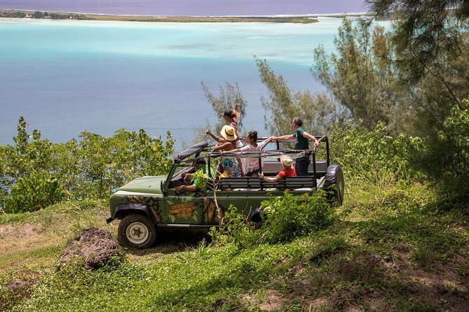 Bora Bora Half Day 4X4 Island Safari Tours - Faanui Valley, gardens, and local art