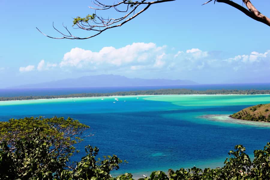 Bora Bora: Island Tour and Mountains Getaway by Quad Bike - Anau Rock and the Classic Otemanu View