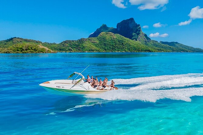 Crazyseahorseborabora Comfortable boat , sensational snorkeling . - Practical Details That Matter