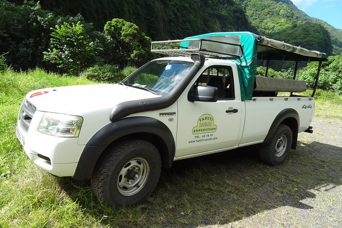 Crossing Over Tahiti Island Safari 4x4 - Starting on the east coast at 8:30 a.m.