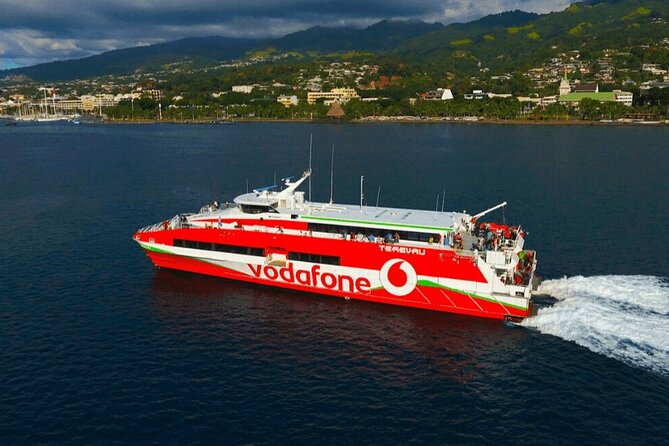Discovering Moorea from Tahiti in 4x4 with the Ferry Terevau - Why this short 4x4 tour works well