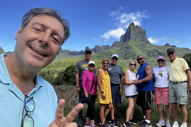 Discovering Moorea from Tahiti in 4x4 with the Ferry Terevau - Moorea Tropical Garden: vanilla, jams, and Opu Nou Bay