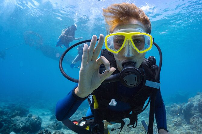 Double Diving Adventure Exploration for Certified Divers - Why a Five-Person Limit Matters