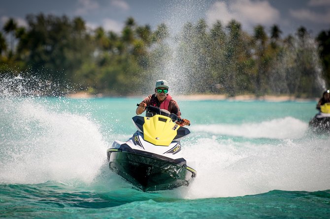 Island jet tour - Switching Drivers Without Wasting Time