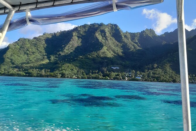 Lagoon Exploration and Snorkeling in Moorea - The final lagoon stop for a quieter finish