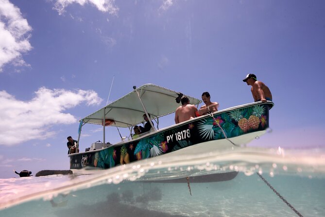 Lagoon Tour - Discover the magnificent lagoon of Moorea - What the guides add to the experience