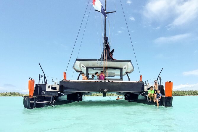 LUXURY PRIVATE Catamaran Bora Bora : Full-Day Trip - Sailing across Bora Bora’s lagoon