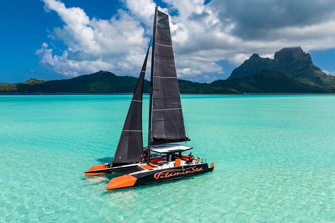LUXURY PRIVATE Catamaran : Full-Day Sail & Polynesian Motu Lunch - The crew and level of service