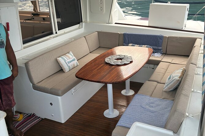 Luxury Private Moorea Cruise Tour - What the five-star feedback tells you