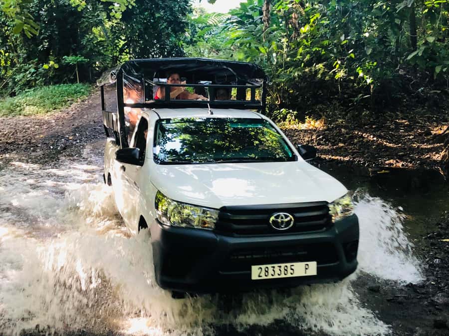 Moorea:4X4 safari excursion between land and sea with lunch - Why this six-hour Moorea tour works well