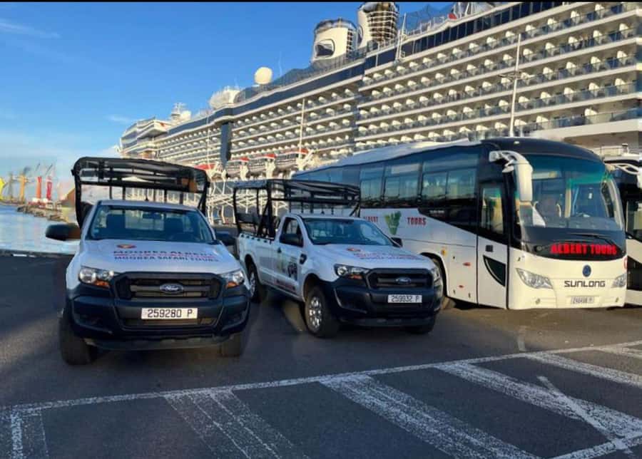 Moorea Cruise Ships 4x4, Belvedere Magic mount PRIVATE Tours - What the $530 group price really means