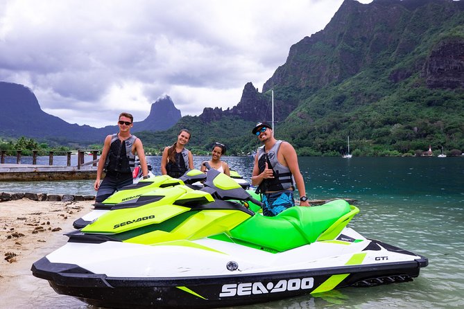 Moorea Explorer Jet Ski tour - What the guides add to the experience