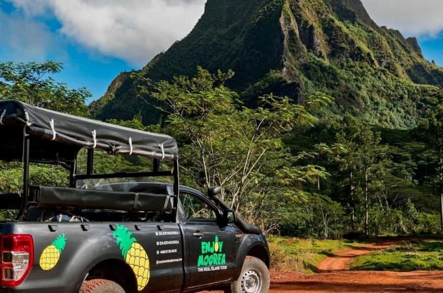 Moorea: Island Tour with Waterfall Hike and Lunch - Key Points to Know Before You Book