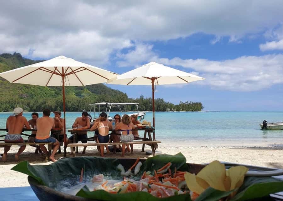 Moorea: Lagoon and Reef Snorkeling Tour with Drinks - What the $118 price gets you