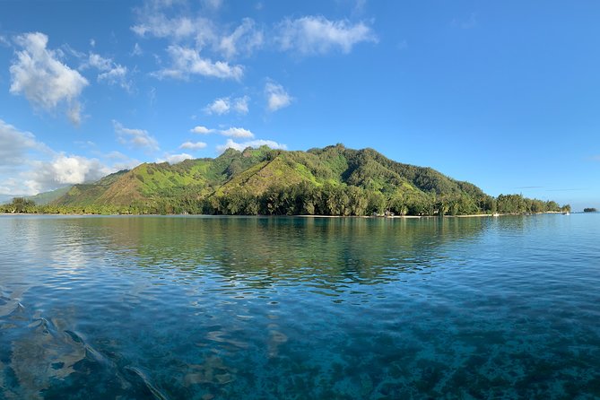 Moorea Sunset Boat Tour - Sunset near Moorea’s two private motu