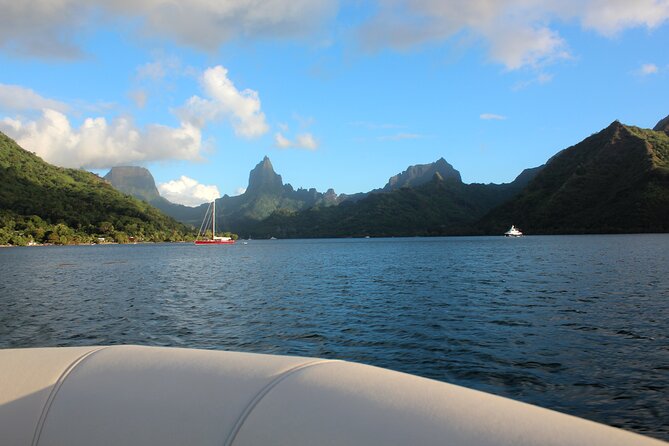 Moorea Sunset Boat Tour - Meeting point and practical planning