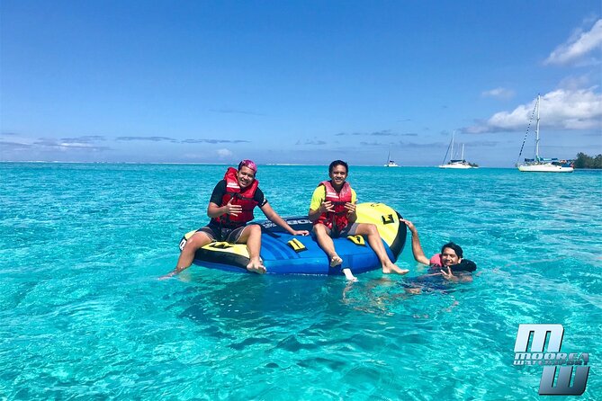 moorea tubing - The 15-minute ride behind the speedboat
