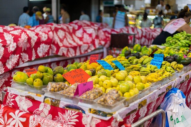 Papeete Market Place - Reading Papeete Market through food and daily life