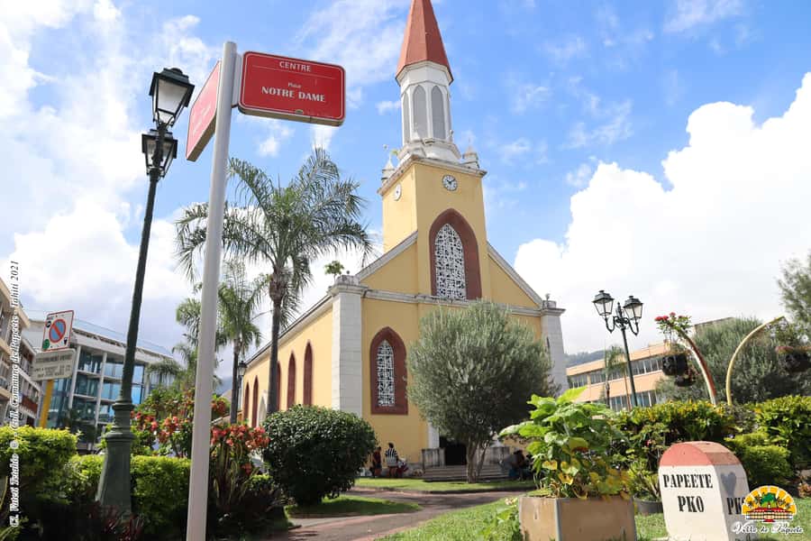 Papeete : walking tour - Bougainville Park and the city’s public spaces