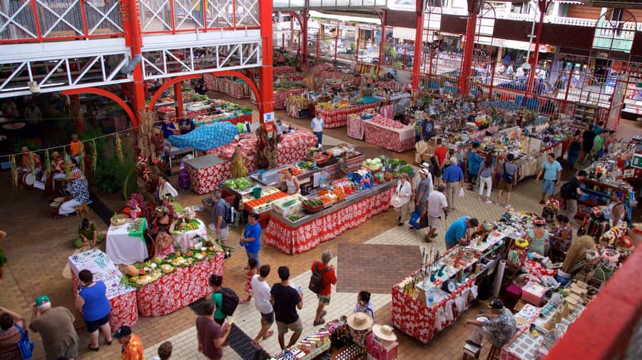 Papeete : walking tour - What the pace and access are really like