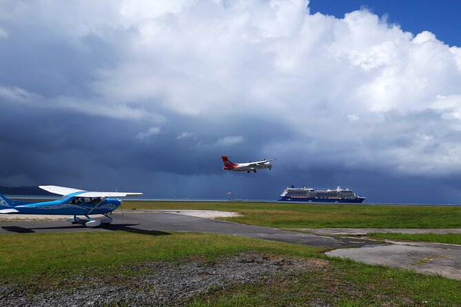 Private 30-minute flight downwind of Huahine - Why Huahine makes such a good aerial outing