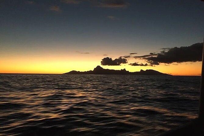 Private and Local Sunset Cruise in Tahiti - Is $362.78 per person a fair price?