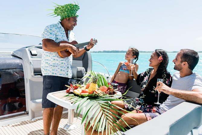 Private Boat Rental on Cap Camarat 25ft - Snorkeling with sharks, rays, and reef fish