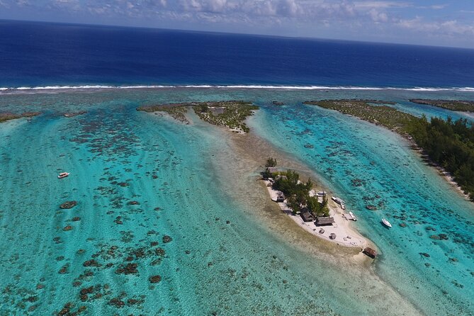 Private Bora Bora Lagoon & Water Lunch Experience - A private motu lunch with your feet in the water