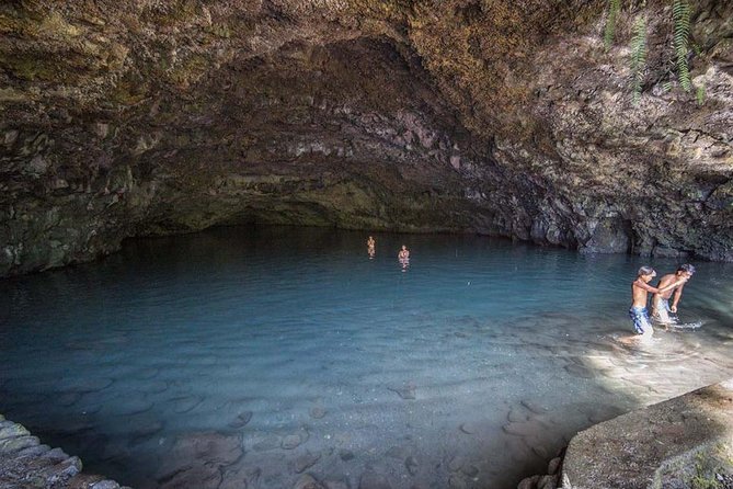 Private Island Tour ( 5 HOURS) - Maraa Grotto: Ferns, pools, and a cool change of scene