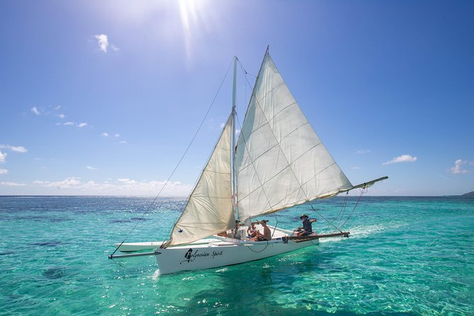 Private Moorea Discovery Half-day Sailing - Why Moorea looks best from the lagoon