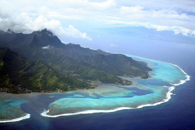 Private Transfer: Tahiti Airport to Hotel or Cruise Port - The vehicles and what your group should expect