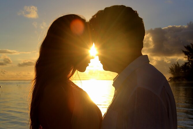 Reef Discovery Private Sunset Cruise in Bora-Bora - Why this two-hour cruise works so well at sunset