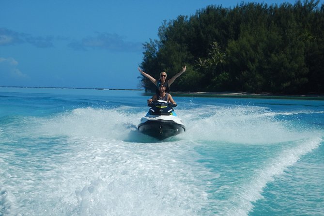 Small Combo 2h30 Quad + 1h Jetski - Jet skiing along Moorea’s northwest coast