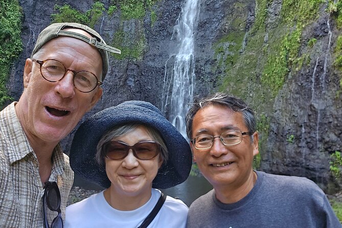 Small Group Shared Half Day Tahiti Tour Waterfalls&Scenic Coast - Point Venus and Tahiti’s black-sand coast