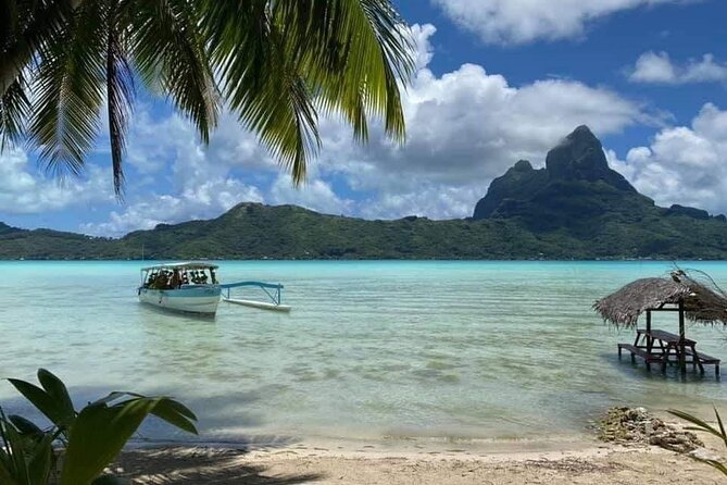 Snorkeling BBQ and Things to do on a Private Motu in Bora Bora - Lunch on a private motu