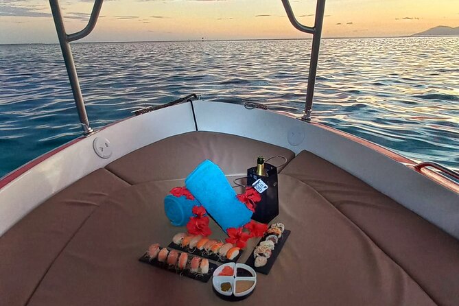 Sunset Cruise in Tahiti - Romuald, Jordan, and the crew’s role