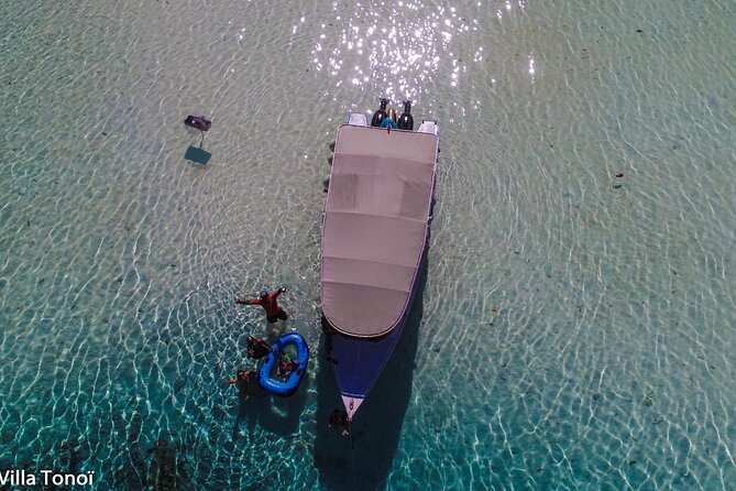Tahaa Lagoon Tour -Departure Raiatea-Small groups (max 12 p) - Champon Pearl Farm: a useful first lesson