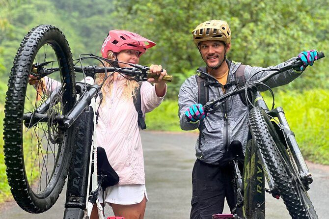 Tahiti excursion adventure circuit MTB MTB E-Bike private valley - Clothing, fitness, and small practical details