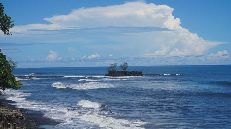Tahiti: Northeast Coast Waterfalls&Viewpoints Half Day Tour - Key points to know before booking