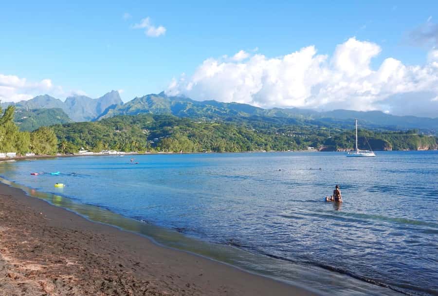Tahiti Private Half Day Tour. Nature, history and culture - The Water Gardens of Vaipahi