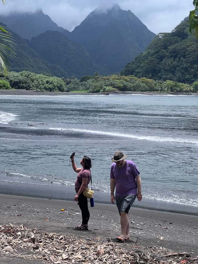 Tahiti: Unique East Coast Half Day Tour with Local Guide - The guide can make or break the day