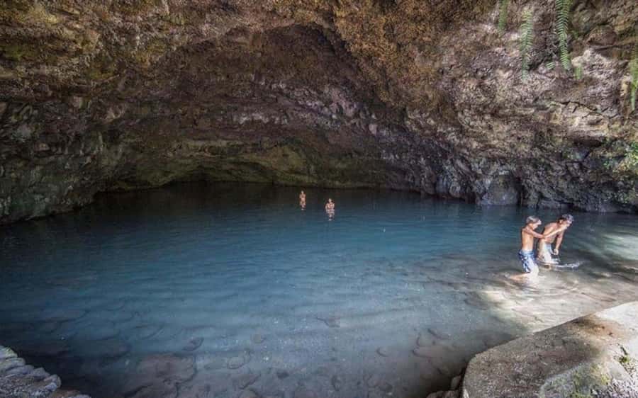 Tahiti: West and East Coast Island Tour with Waterfalls - Faarumai Waterfall delivers the cool-air moment