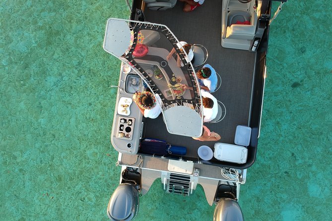Toa Boat Bora Bora Private Lagoon Tour On Entertainer Bar Boat - What $575 Per Person Really Buys