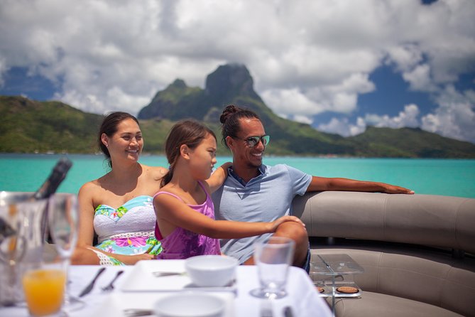 Toa Boat Bora Bora Private Lagoon tour with Lunch on Ambassador Boat - Why the Private Format Costs $870 Per Person