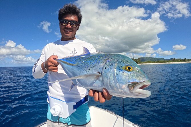 Unique in Raiatea: discover the lagoon, fish, cook, enjoy! - Jardin de Corail and the snorkeling stop